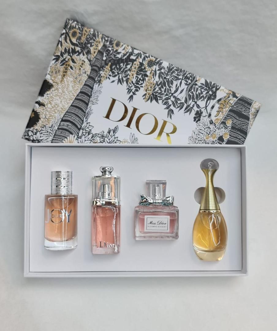 CD MISS 4in1 GIFT SET 4x30ml