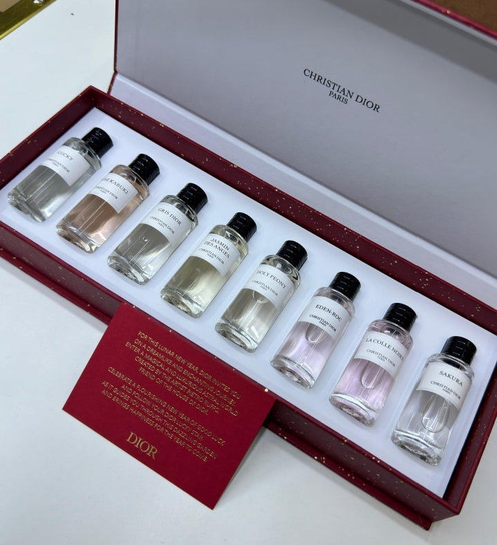 CHRISTIAN DIOR SET 8 IN 1