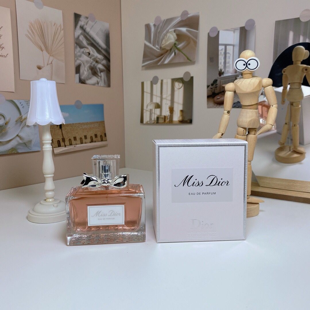 CD MISS Honey Fragrance 100ml